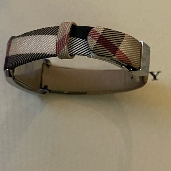 Burberry BU1060 Women’s Swiss Made Rectangular Watch – Nova Check Strap – - Picture 13 of 16